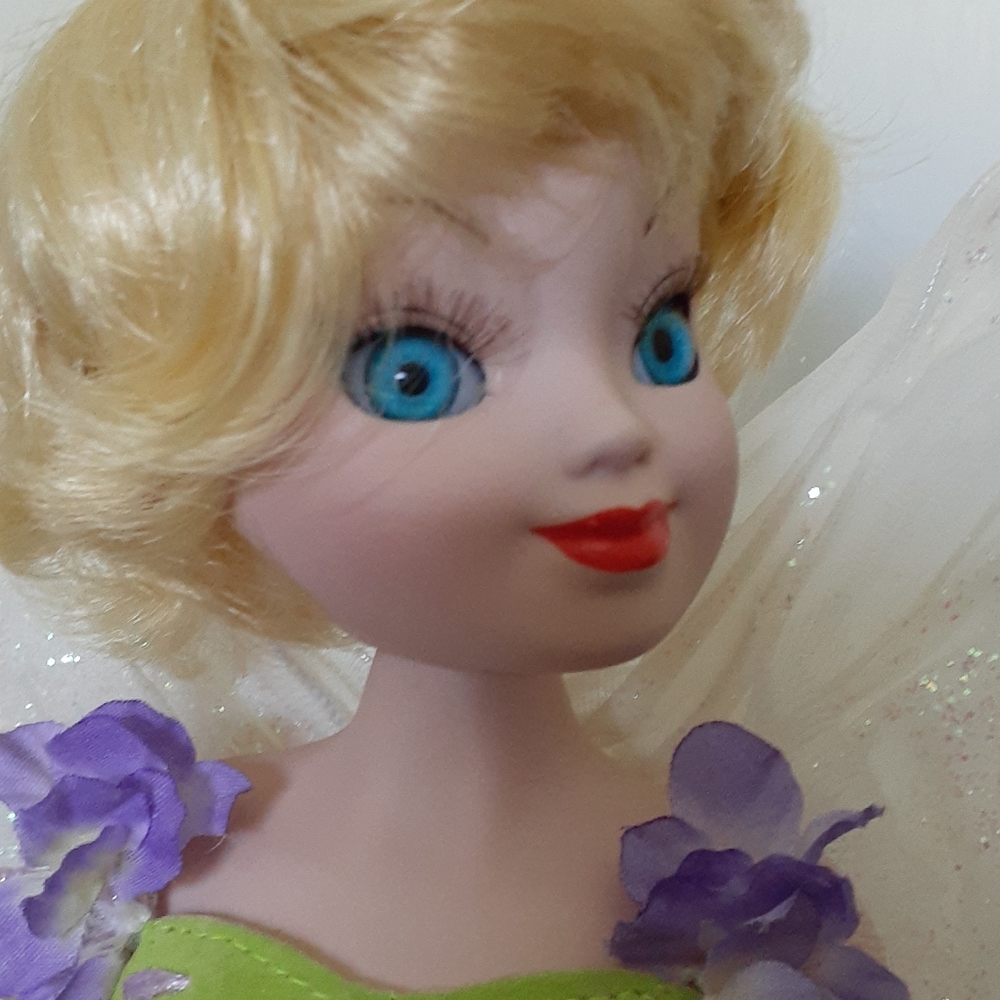 Disney Tinker Bell porcelain collectors doll 2003 - Picture 11 of 12
